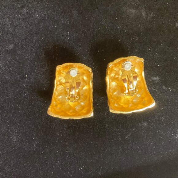 Anne Klein Gold Tone Basket Weave Clip On Earrings Vintage 1980s Chunky Gorgeous - Picture 9 of 13